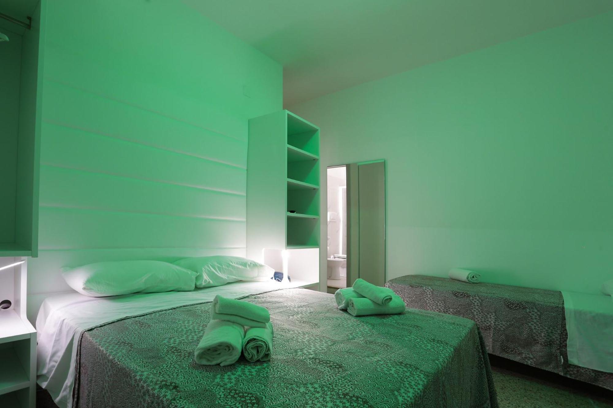 Hotel Ninfea كاتوليكا المظهر الخارجي الصورة