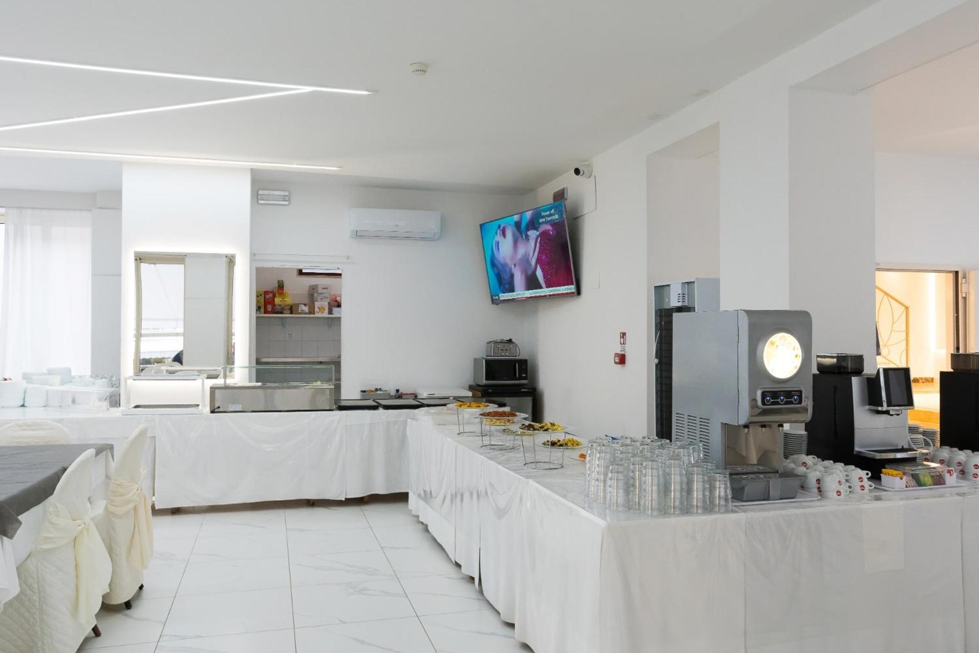Hotel Ninfea كاتوليكا المظهر الخارجي الصورة