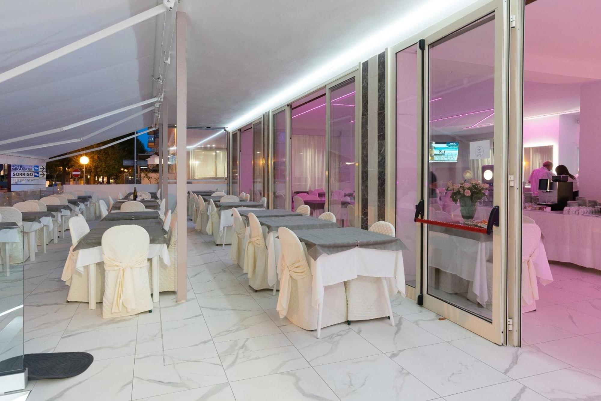 Hotel Ninfea كاتوليكا المظهر الخارجي الصورة