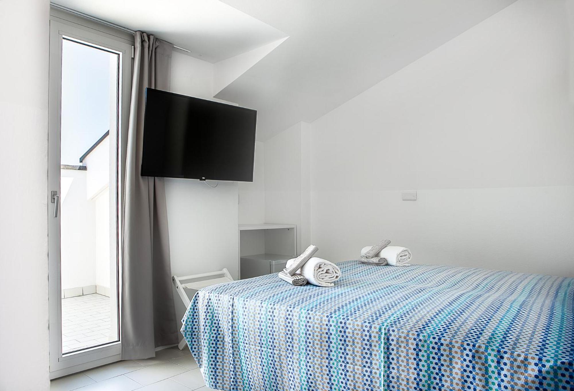 Hotel Ninfea كاتوليكا المظهر الخارجي الصورة